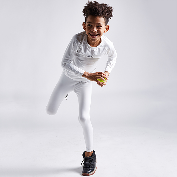 Boys & Girls White Thermal Compression Tops & Bottom Set